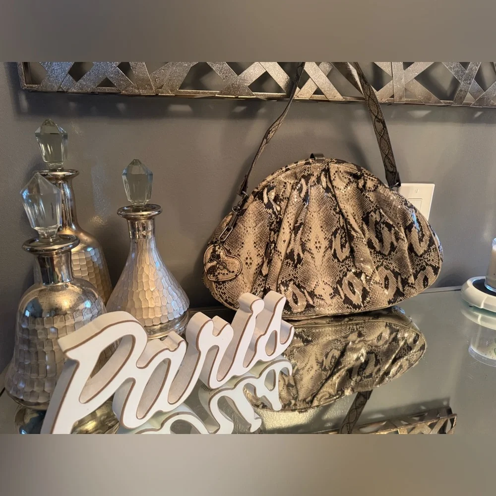 Jessica Simpson Python Embossed Purse - Picture 5 of 11